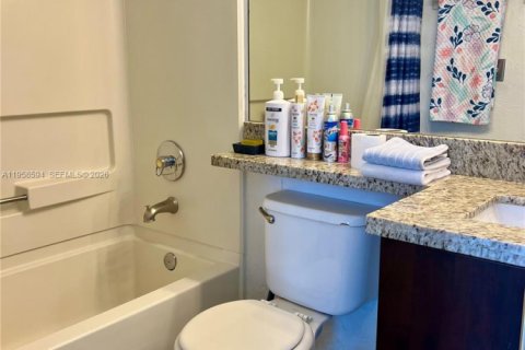 Купить таунхаус в Уэстон, Флорида 2 спальни, 103.12м2, № 2019856 - фото 12