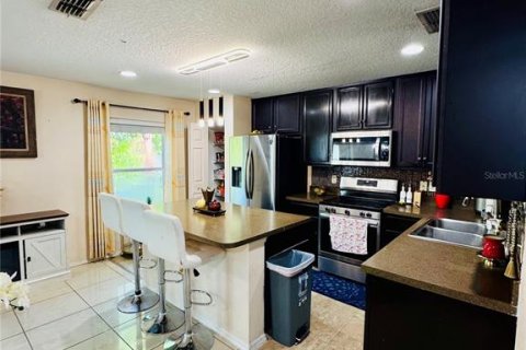 Casa en venta en New Smyrna Beach, Florida, 3 dormitorios, 137.03 m2 № 1778947 - foto 9