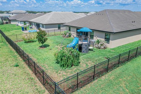 Casa en venta en Auburndale, Florida, 4 dormitorios, 204.38 m2 № 2156648 - foto 28