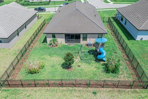 Casa en venta en Auburndale, Florida, 4 dormitorios, 204.38 m2 № 2156648 - foto 27