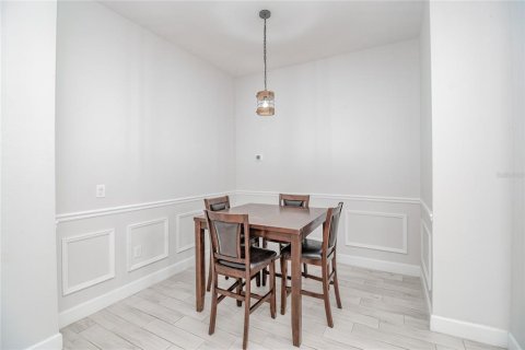 Casa en venta en Auburndale, Florida, 4 dormitorios, 204.38 m2 № 2156648 - foto 12