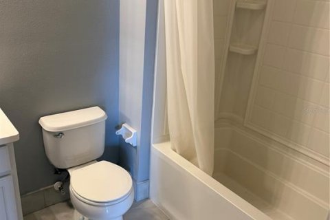 Touwnhouse à vendre à Orlando, Floride: 3 chambres, 169.92 m2 № 2224479 - photo 18