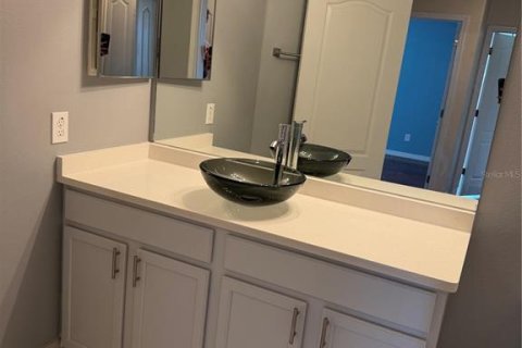 Touwnhouse à vendre à Orlando, Floride: 3 chambres, 169.92 m2 № 2224479 - photo 19
