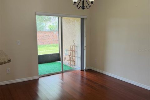 Touwnhouse à vendre à Orlando, Floride: 3 chambres, 169.92 m2 № 2224479 - photo 5