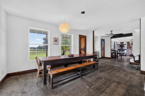 Villa ou maison à vendre à Fish Hawk, Floride: 4 chambres, 215.35 m2 № 2334264 - photo 27