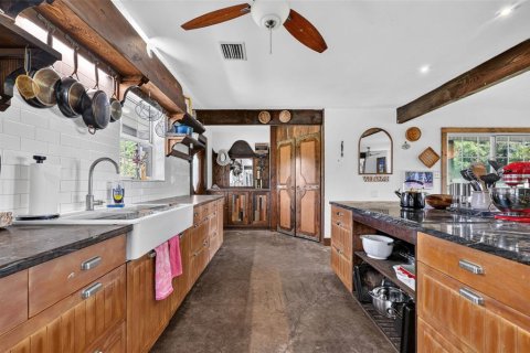 Villa ou maison à vendre à Fish Hawk, Floride: 4 chambres, 215.35 m2 № 2334264 - photo 26