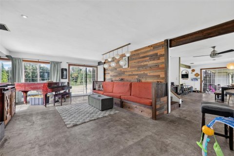 Villa ou maison à vendre à Fish Hawk, Floride: 4 chambres, 215.35 m2 № 2334264 - photo 30