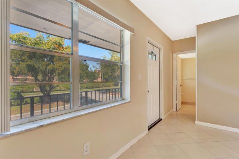 Condominio en venta en Margate, Florida, 1 dormitorio, 68.19 m2 № 2085654 - foto 6