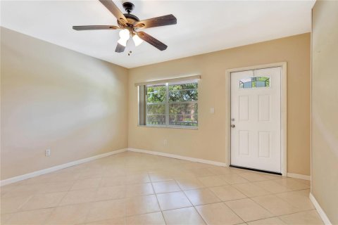 Condominio en venta en Margate, Florida, 1 dormitorio, 68.19 m2 № 2085654 - foto 7