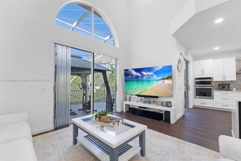 Villa ou maison à vendre à Parkland, Floride: 4 chambres, 237.37 m2 № 1964013 - photo 13