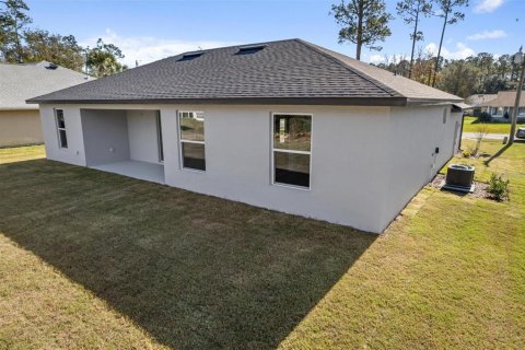 House in Palm Coast, Florida 4 bedrooms, 167.22 sq.m. № 1777299 - photo 7