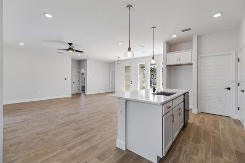 House in Palm Coast, Florida 4 bedrooms, 167.22 sq.m. № 1777299 - photo 12