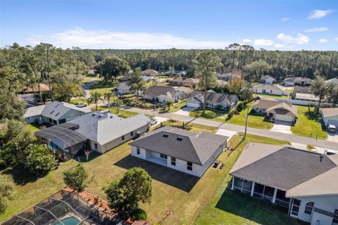 House in Palm Coast, Florida 4 bedrooms, 167.22 sq.m. № 1777299 - photo 5