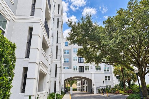 Copropriété à louer à Orlando, Floride: 2 chambres, 112.88 m2 № 2404758 - photo 2