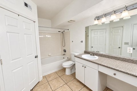 Copropriété à louer à Orlando, Floride: 2 chambres, 112.88 m2 № 2404758 - photo 20