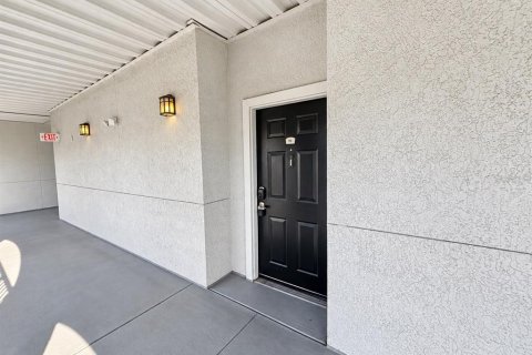 Copropriété à louer à Orlando, Floride: 2 chambres, 112.88 m2 № 2404758 - photo 3