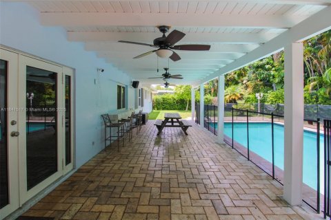 House in Cutler Bay, Florida 3 bedrooms, 152.36 sq.m. № 1834068 - photo 20