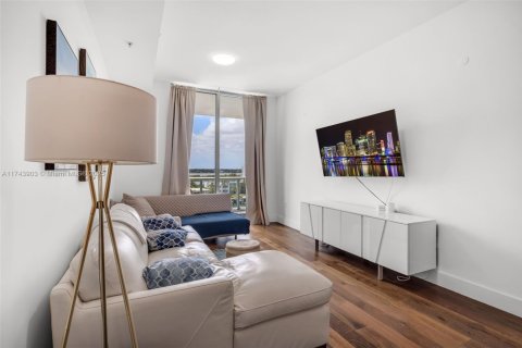 Купить кондоминиум в Норт-Бей-Виллидж, Флорида 2 спальни, 103.4м2, № 1943079 - фото 11