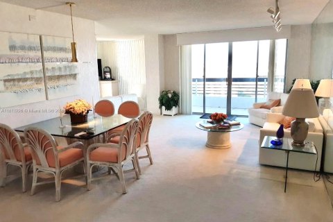 Купить кондоминиум в Авентура, Флорида 3 спальни, 157.38м2, № 2079232 - фото 7