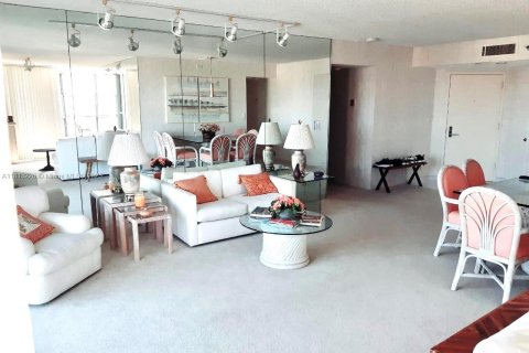 Купить кондоминиум в Авентура, Флорида 3 спальни, 157.38м2, № 2079232 - фото 8