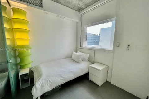 Condominio en alquiler en Miami Beach, Florida, 3 dormitorios, 143.63 m2 № 2054439 - foto 22