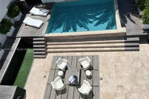 Condominio en alquiler en Miami Beach, Florida, 3 dormitorios, 143.63 m2 № 2054439 - foto 29