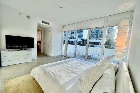 Condominio en alquiler en Miami Beach, Florida, 3 dormitorios, 143.63 m2 № 2054439 - foto 4