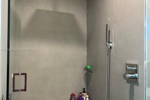 Condominio en alquiler en Miami Beach, Florida, 3 dormitorios, 143.63 m2 № 2054439 - foto 10
