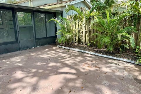 Townhouse in Lutz, Florida 2 bedrooms, 102.38 sq.m. № 1832217 - photo 19