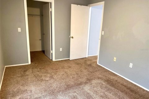 Townhouse in Lutz, Florida 2 bedrooms, 102.38 sq.m. № 1832217 - photo 28