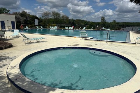 Townhouse in Lutz, Florida 2 bedrooms, 102.38 sq.m. № 1832217 - photo 23