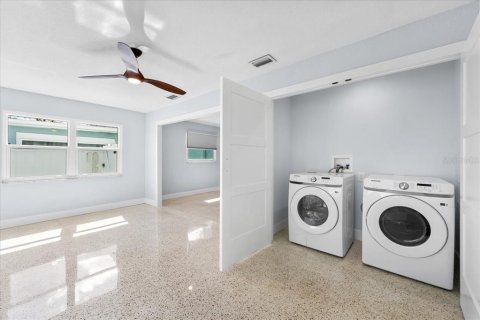 Casa en venta en New Port Richey, Florida, 2 dormitorios, 91.6 m2 № 2383792 - foto 20