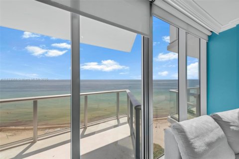 Copropriété à louer à Sunny Isles Beach, Floride: 1 chambre, 80.08 m2 № 1845749 - photo 16