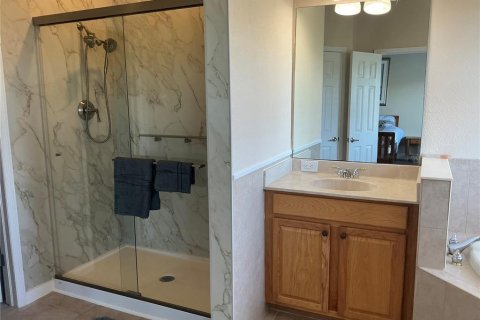 Townhouse in Seminole, Florida 3 bedrooms, 193.98 sq.m. № 2427076 - photo 30