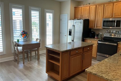 Townhouse in Seminole, Florida 3 bedrooms, 193.98 sq.m. № 2427076 - photo 13