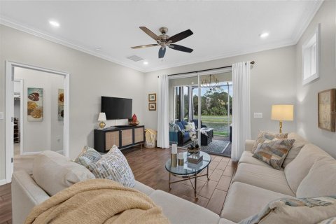 House in Apollo Beach, Florida 3 bedrooms, 140.47 sq.m. № 2142286 - photo 18