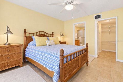 Copropriété à vendre à Punta Gorda, Floride: 2 chambres, 103.21 m2 № 2433335 - photo 14