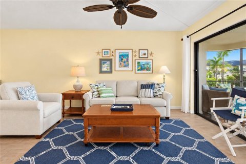 Copropriété à vendre à Punta Gorda, Floride: 2 chambres, 103.21 m2 № 2433335 - photo 11