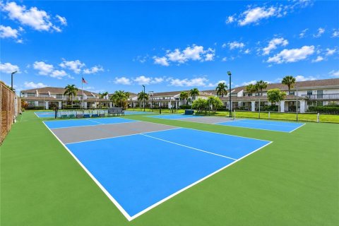 Copropriété à vendre à Punta Gorda, Floride: 2 chambres, 103.21 m2 № 2433335 - photo 30