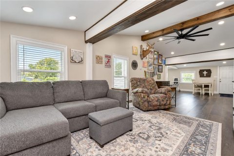 Villa ou maison à vendre à Plant City, Floride: 2 chambres, 158.31 m2 № 2398273 - photo 6