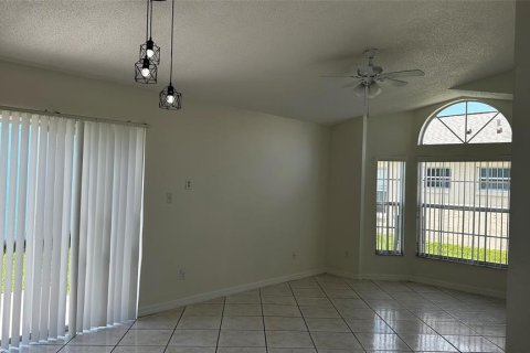 House in Kissimmee, Florida 3 bedrooms, 102.84 sq.m. № 1882883 - photo 9