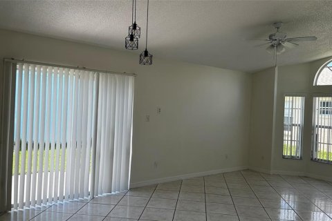 House in Kissimmee, Florida 3 bedrooms, 102.84 sq.m. № 1882883 - photo 8