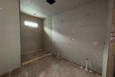 Casa en venta en Tampa, Florida, 4 dormitorios, 247.12 m2 № 1837646 - foto 11