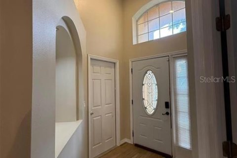 House in Davenport, Florida 5 bedrooms, 180.23 sq.m. № 1911400 - photo 5