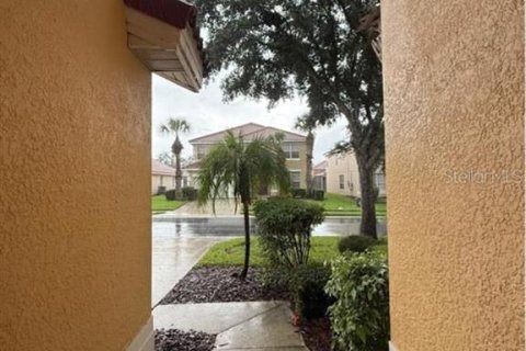 House in Davenport, Florida 5 bedrooms, 180.23 sq.m. № 1911400 - photo 4