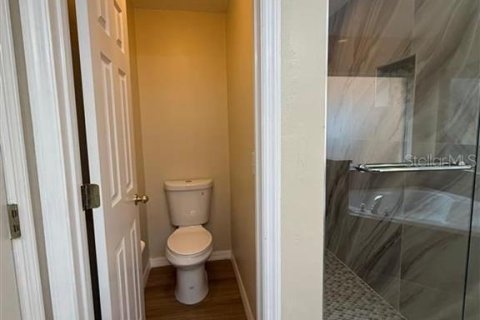 House in Davenport, Florida 5 bedrooms, 180.23 sq.m. № 1911400 - photo 19