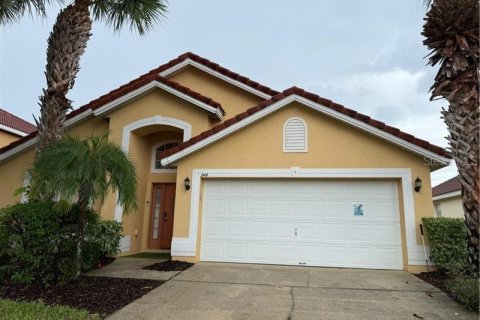 House in Davenport, Florida 5 bedrooms, 180.23 sq.m. № 1911400 - photo 1
