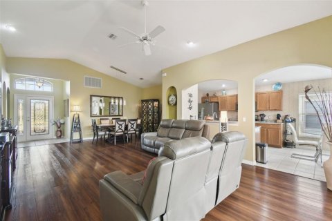 House in Hudson, Florida 2 bedrooms, 141.4 sq.m. № 1772973 - photo 15