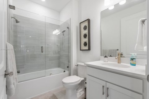 House in Ave Maria, Florida 2 bedrooms № 1801192 - photo 21