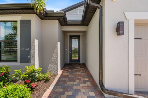 House in Ave Maria, Florida 2 bedrooms № 1801192 - photo 3